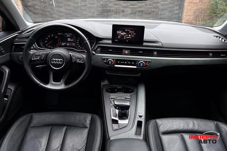 Audi A4 - фото 10