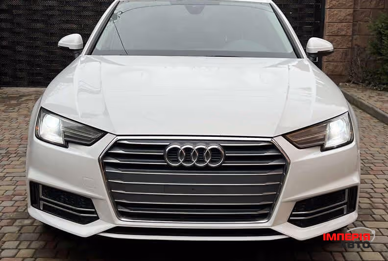 Audi A4 - фото 2