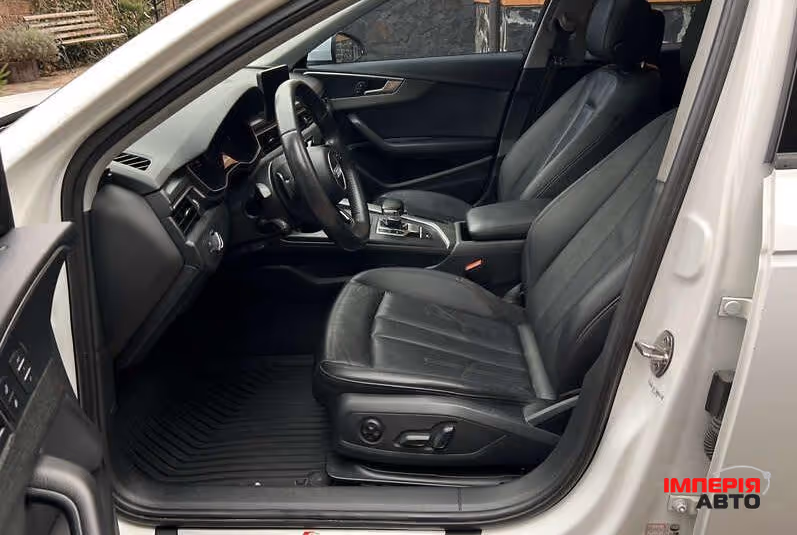 Audi A4 - фото 16