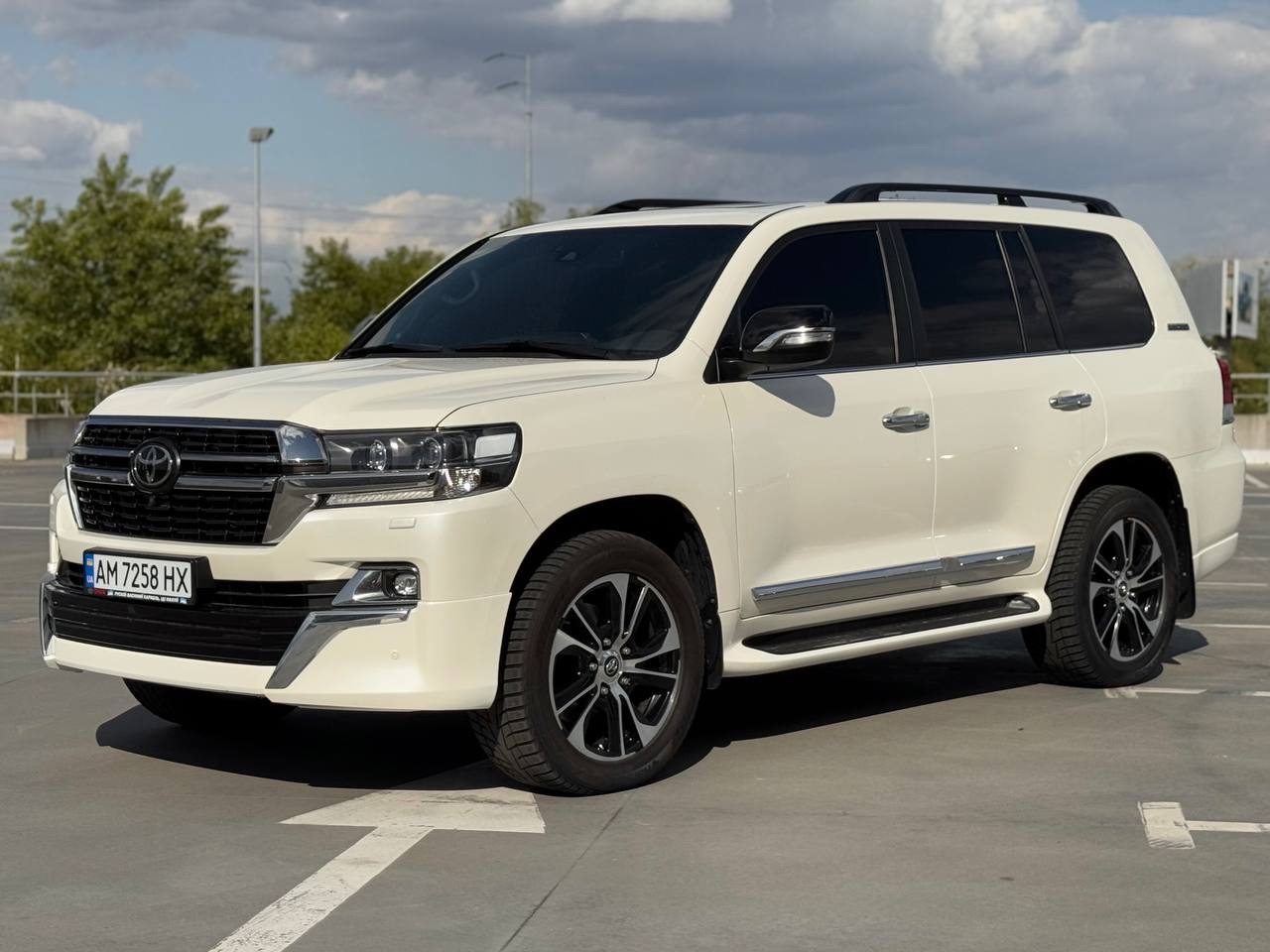 Toyota Land Cruiser - фото 6