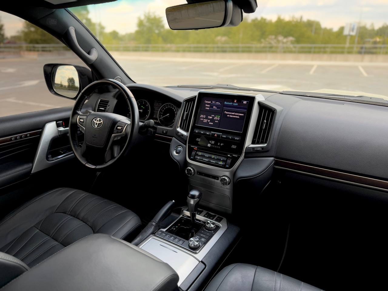 Toyota Land Cruiser - фото 14