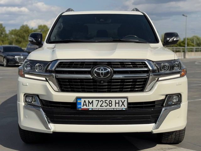 Toyota Land Cruiser - зображення 1
