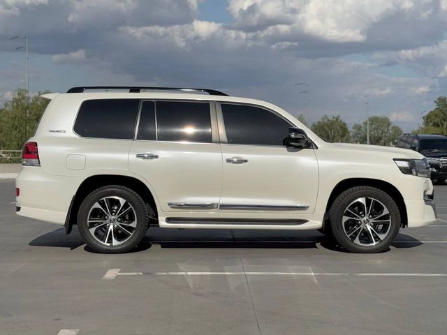 Toyota Land Cruiser - зображення 5