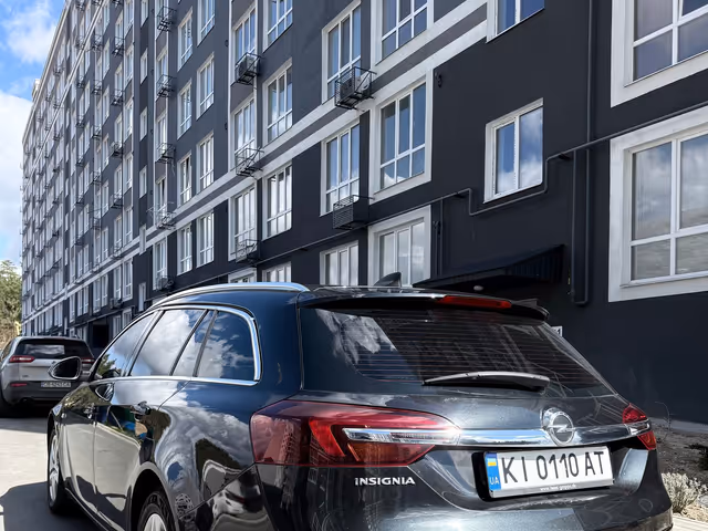 Opel Insignia - фото 2