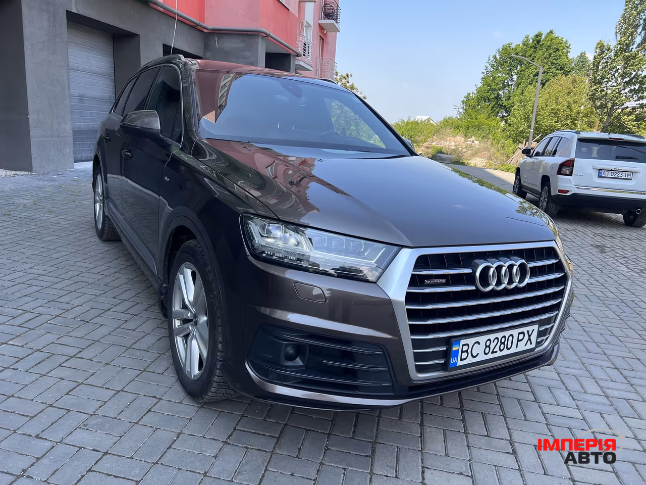 Audi Q7 - фото 5
