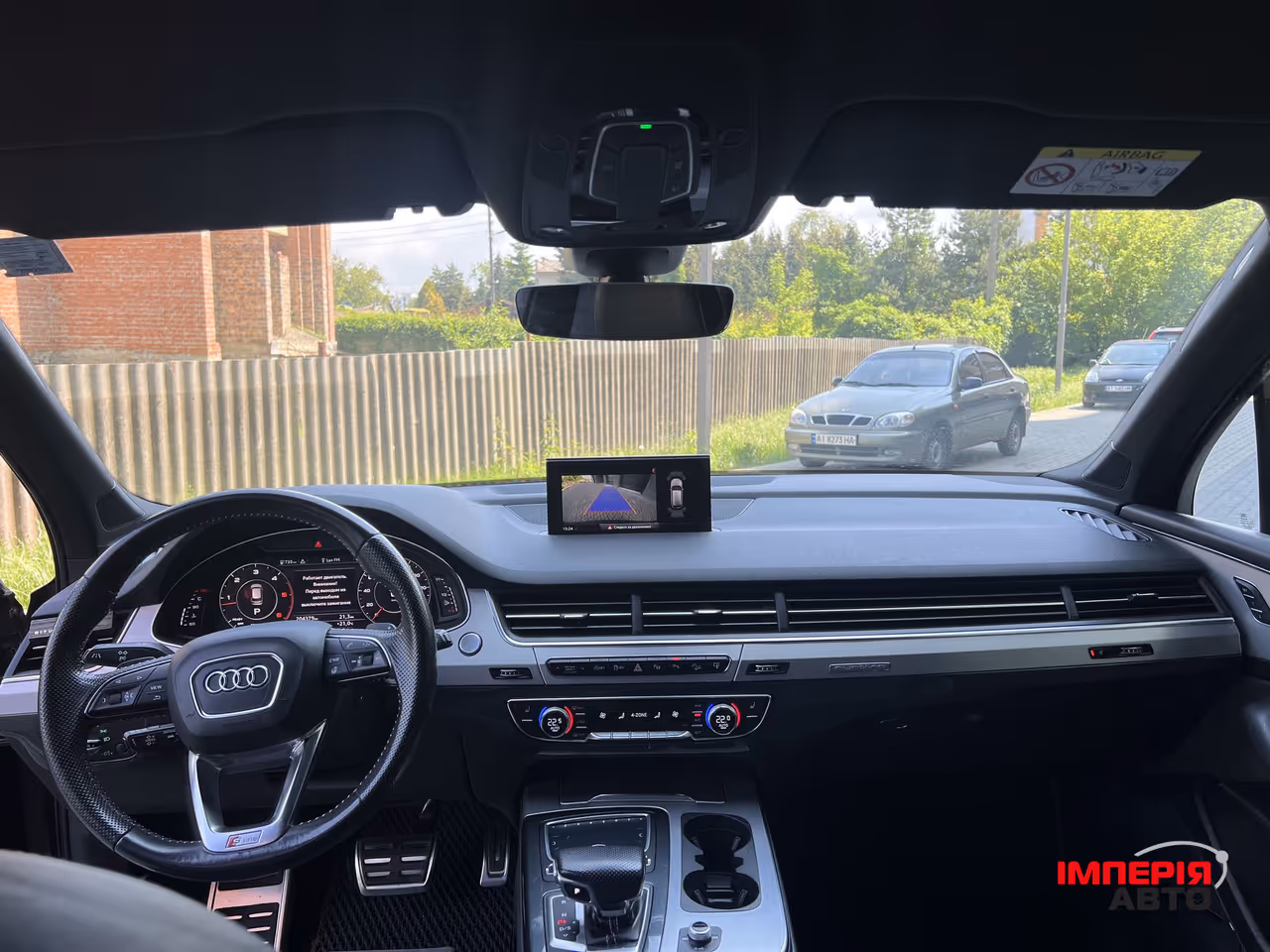 Audi Q7 - фото 20