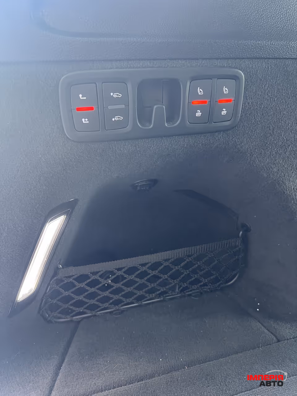 Audi Q7 - фото 35