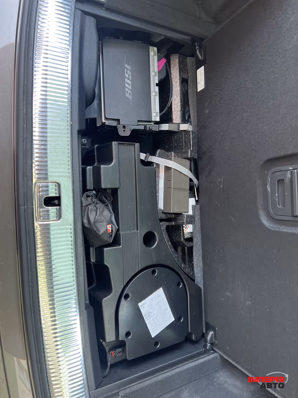 Audi Q7 - фото 37