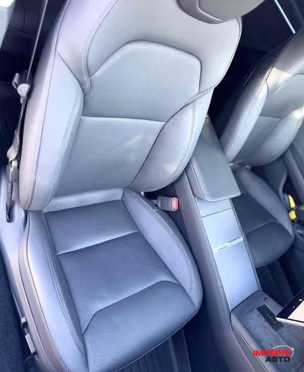 Tesla Model 3 - фото 12