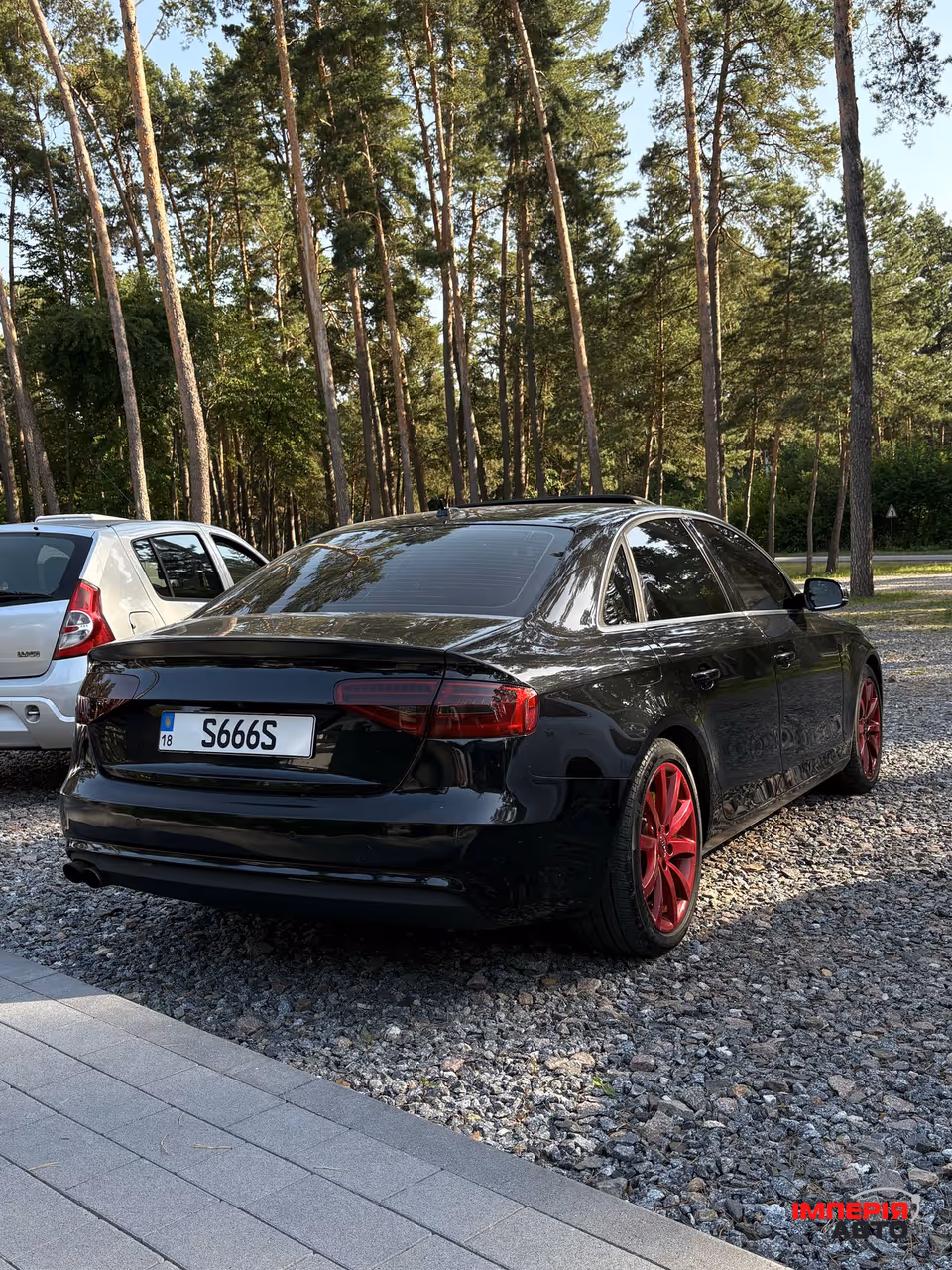 Audi A4 - фото 3