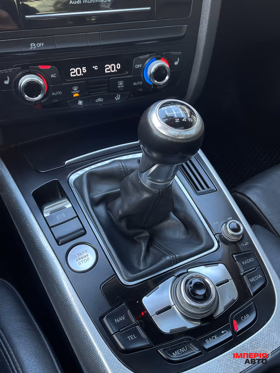 Audi A4 - фото 5