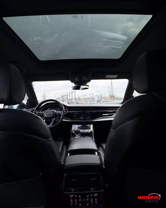 Audi Q8 - фото 9