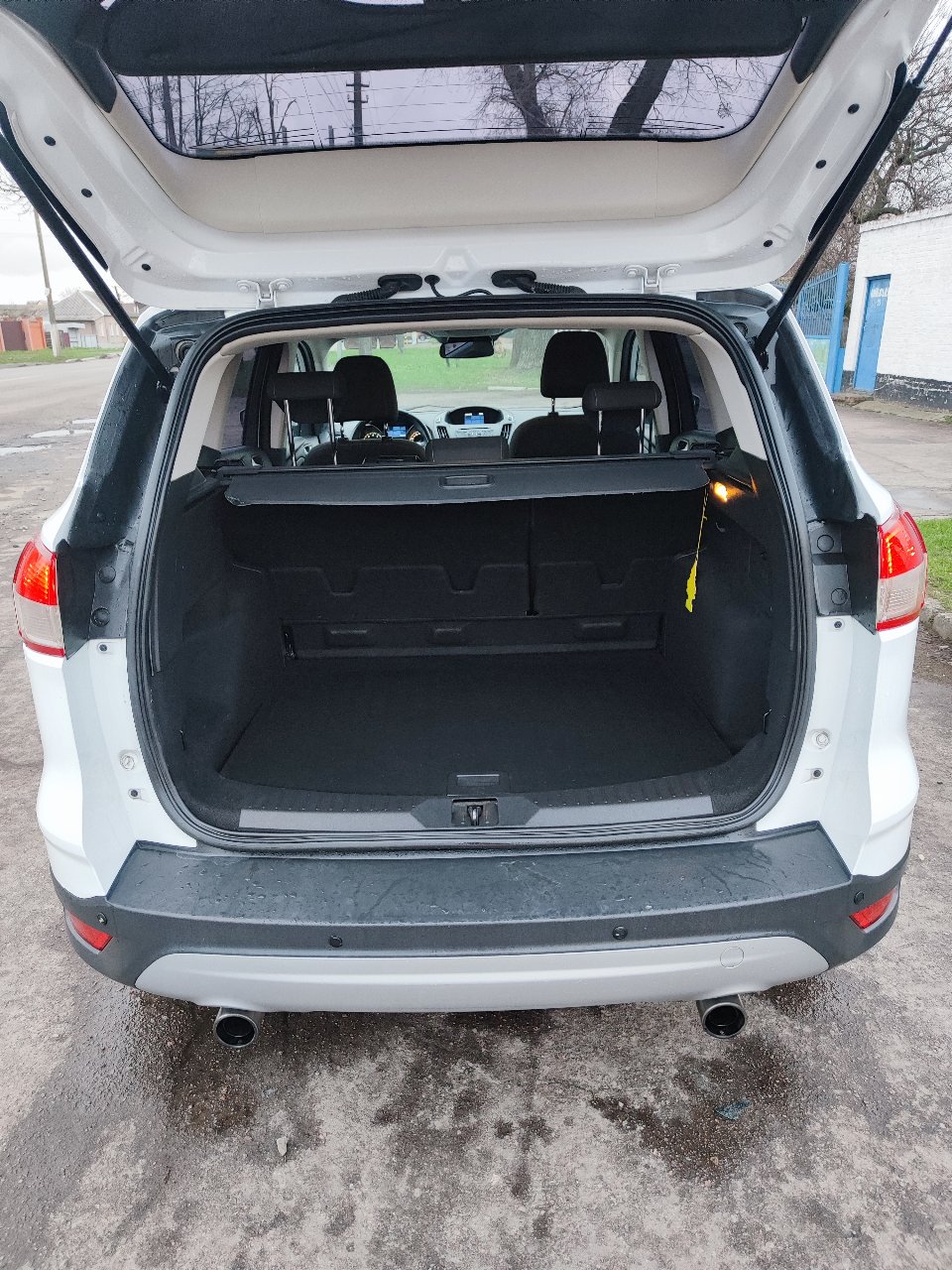 Ford Kuga - фото 2