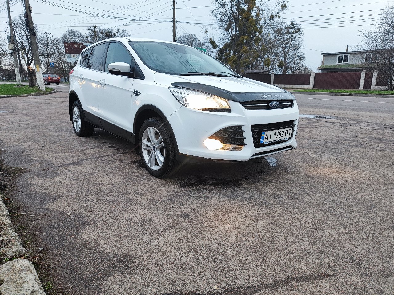 Ford Kuga - фото 5