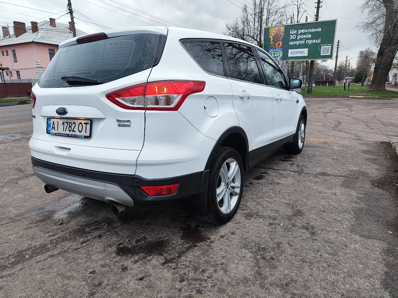 Ford Kuga - фото 4