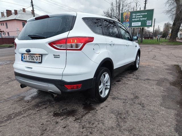 Ford Kuga - фото 4
