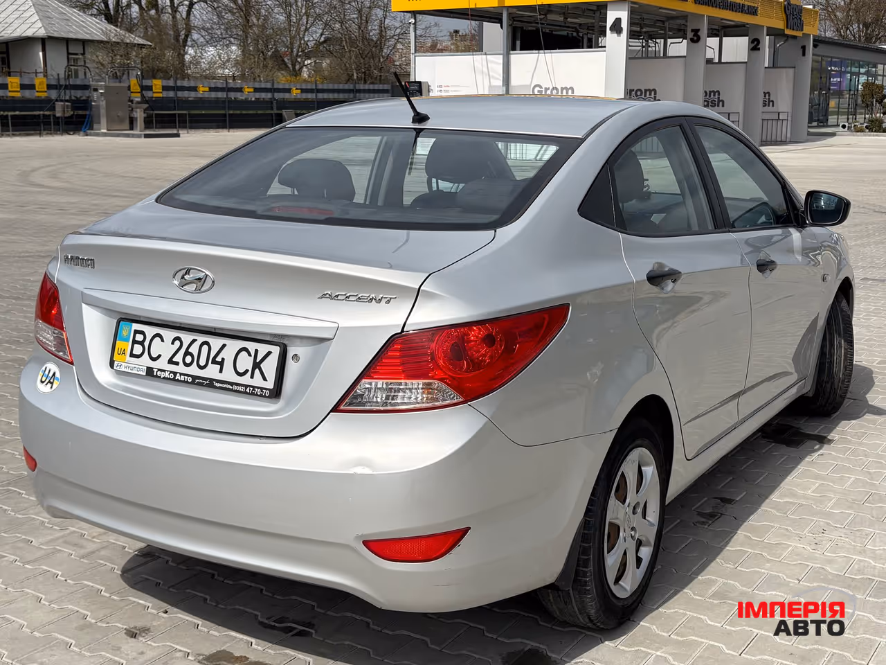 Hyundai Accent - фото 9