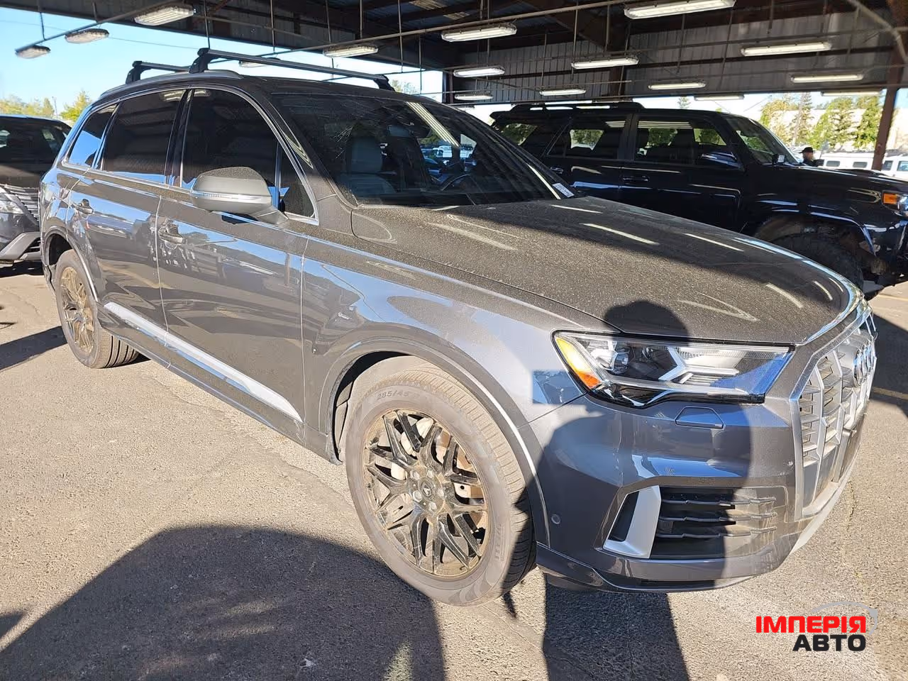 Audi Q7 - фото 9