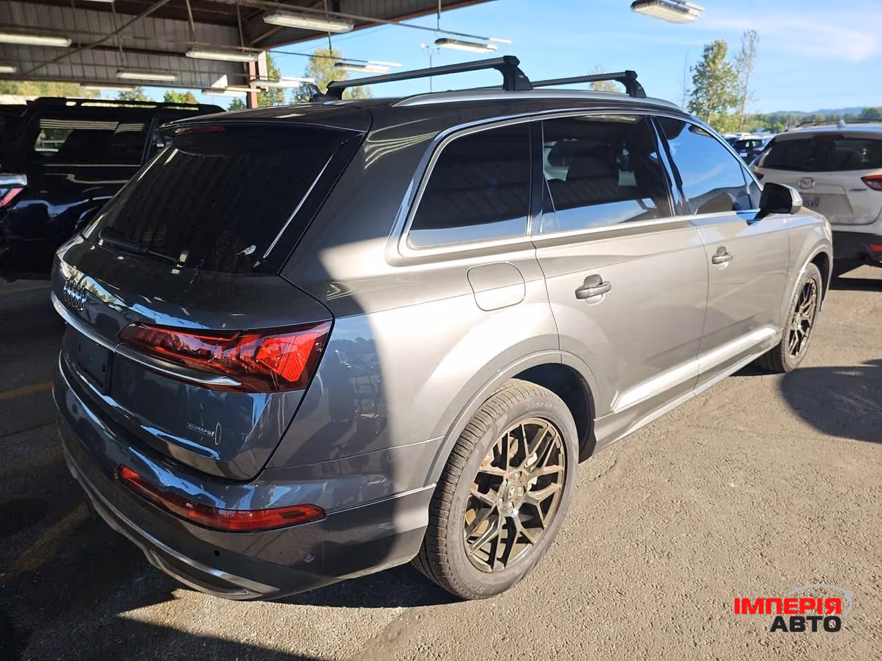 Audi Q7 - фото 5
