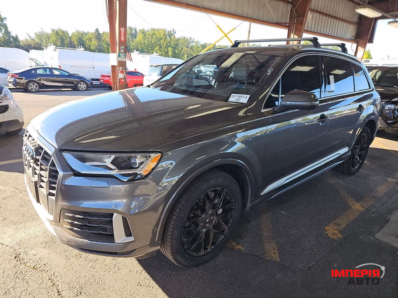 Audi Q7 - фото 1