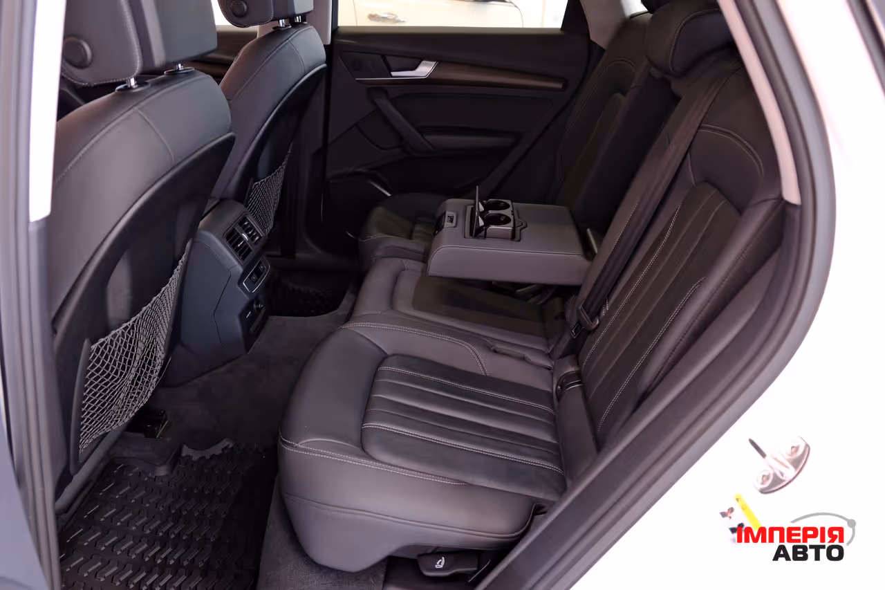 Audi Q5 - фото 8