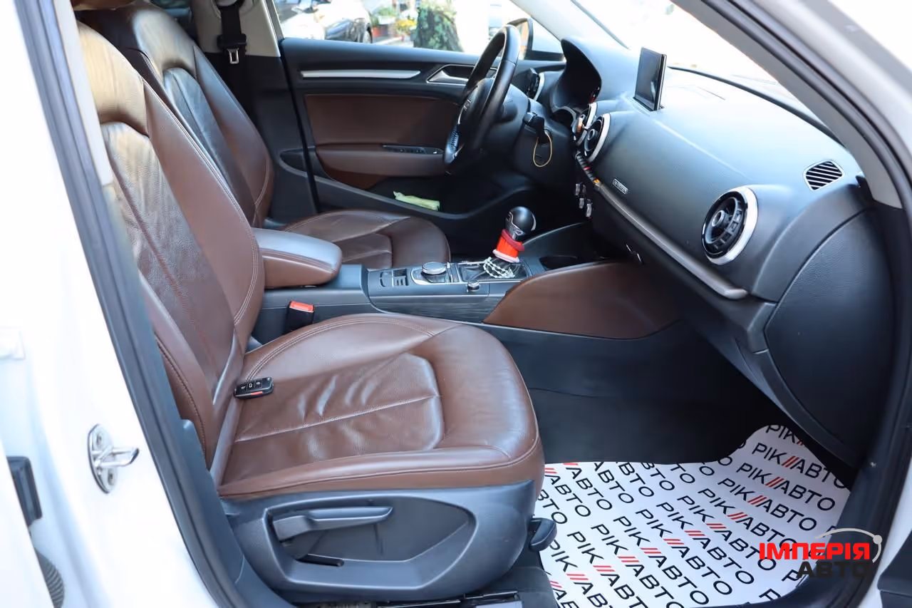 Audi A3 - фото 8