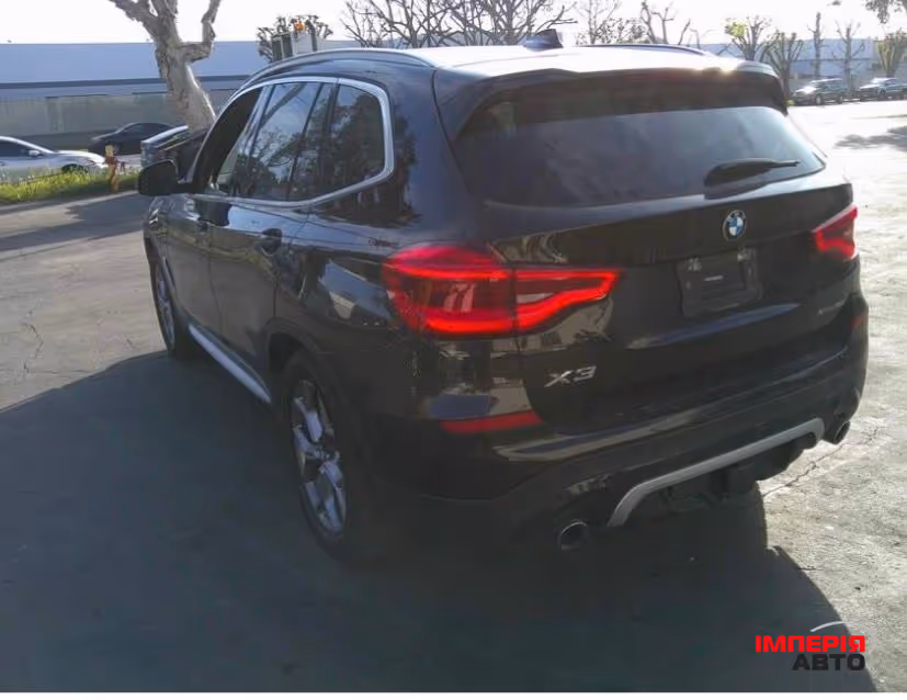 BMW X3 - фото 9