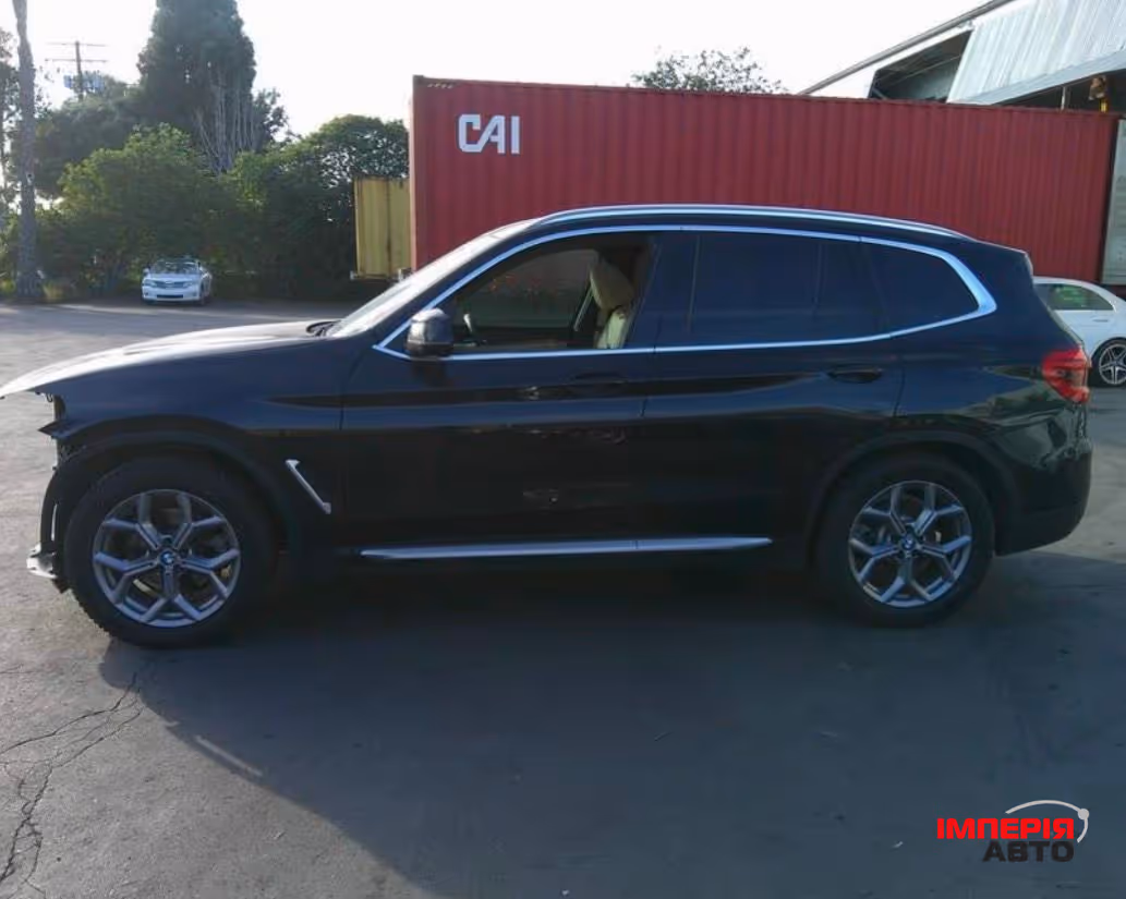 BMW X3 - фото 3