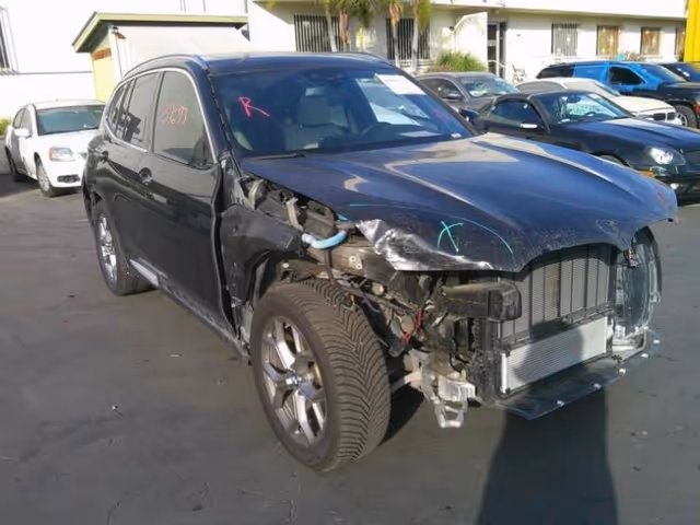BMW X3 - фото 4