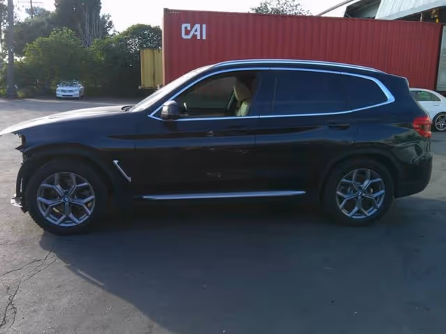 BMW X3 - фото 3