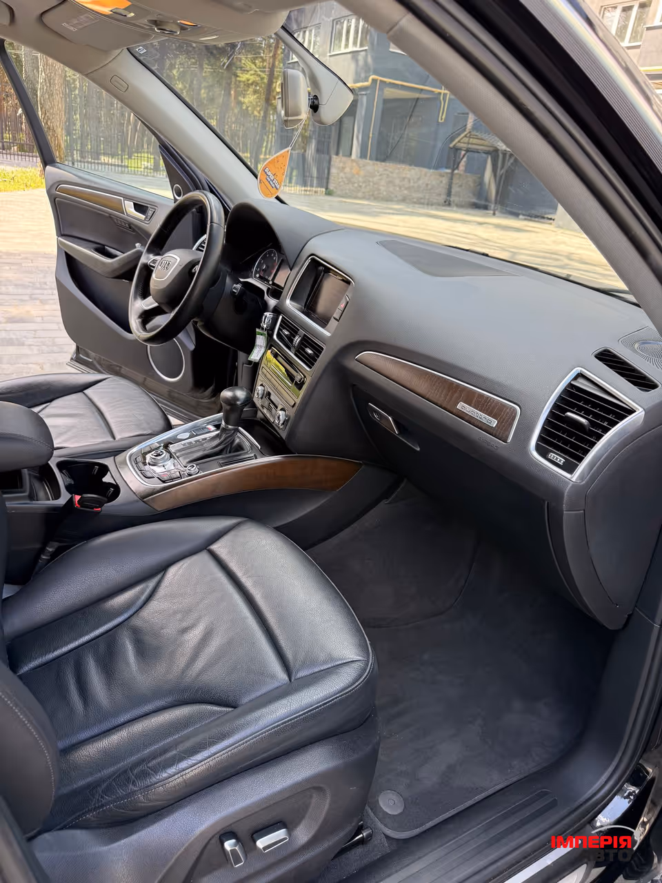 Audi Q5 - фото 12