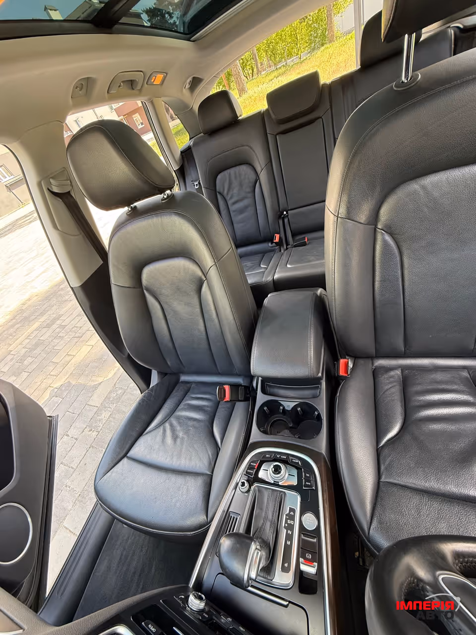 Audi Q5 - фото 9
