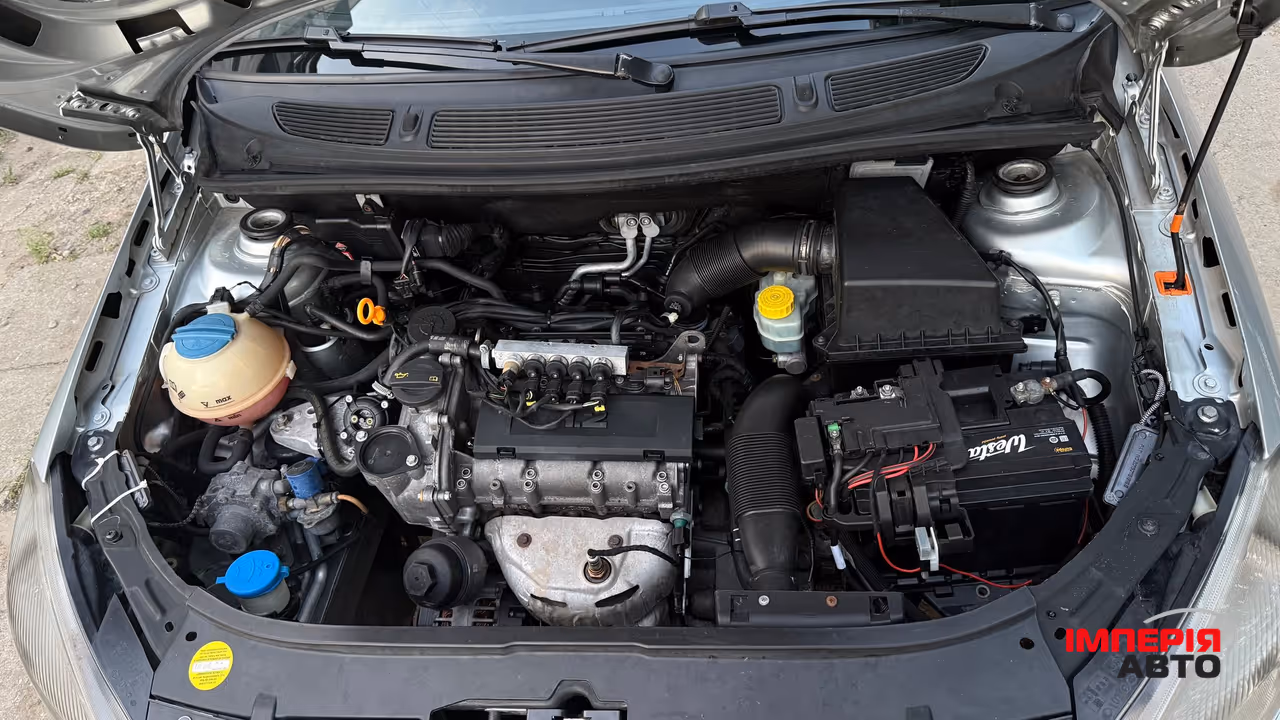 Skoda Fabia RS - фото 17
