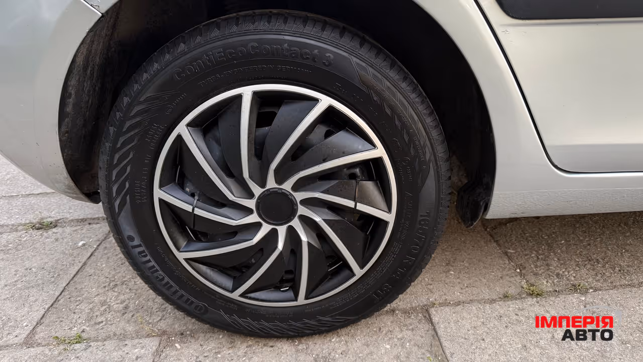 Skoda Fabia RS - фото 14
