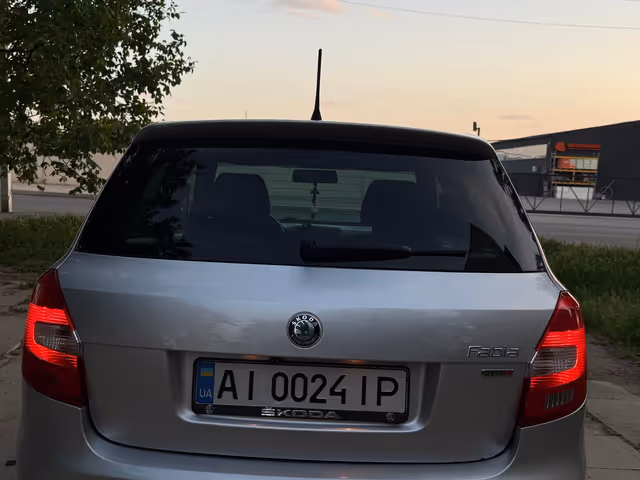 Skoda Fabia RS - фото 3