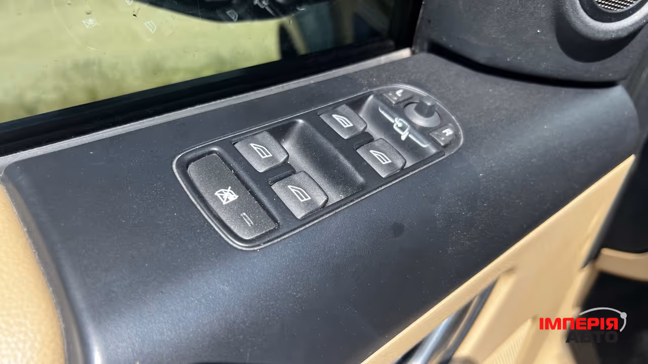 Land Rover Freelander - фото 10