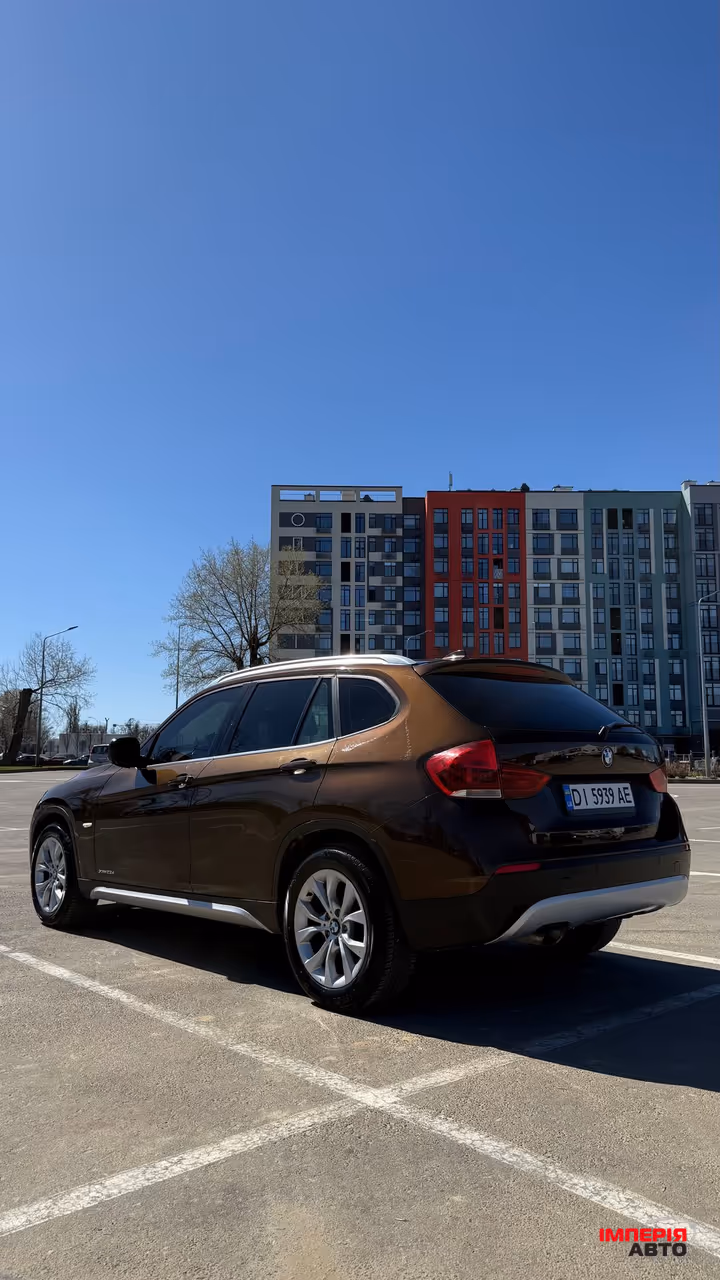 BMW X1 - фото 5