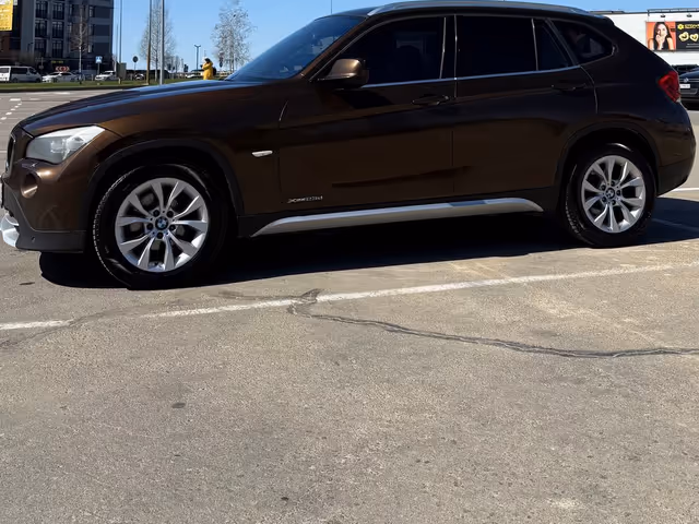 BMW X1 - фото 4
