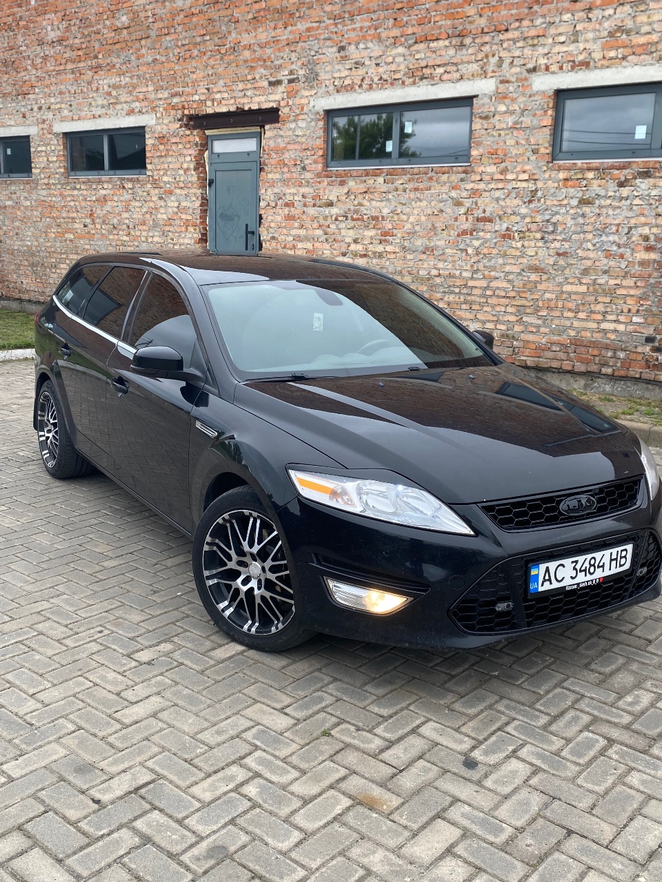 Ford Mondeo - фото 5