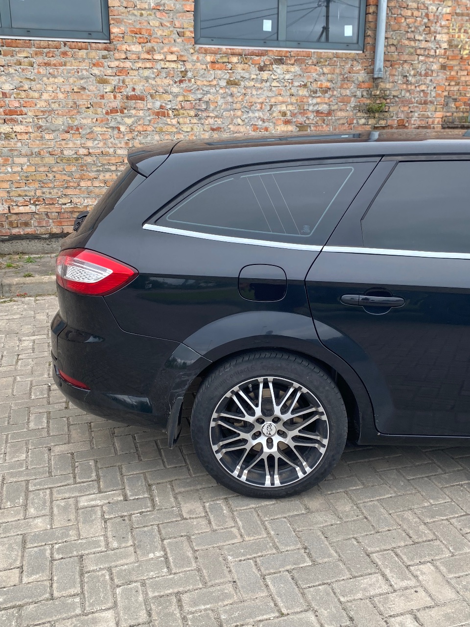 Ford Mondeo - фото 7