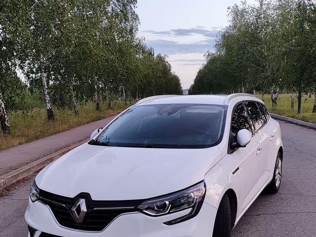 Renault Megane - фото 2