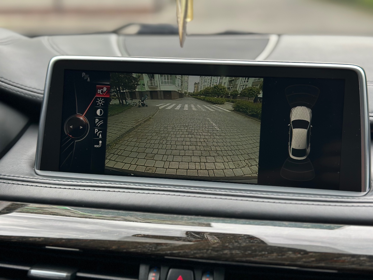 BMW X6 - фото 39