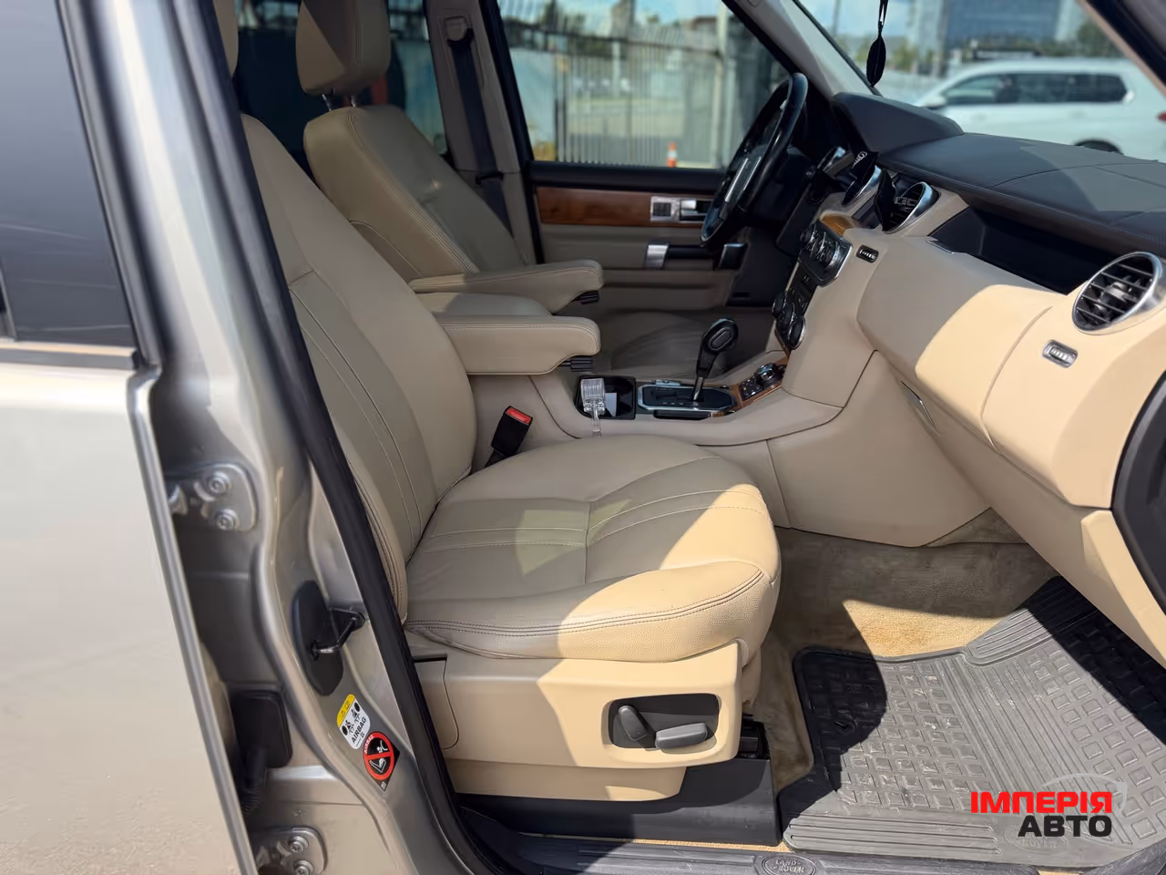Land Rover Discovery - фото 9