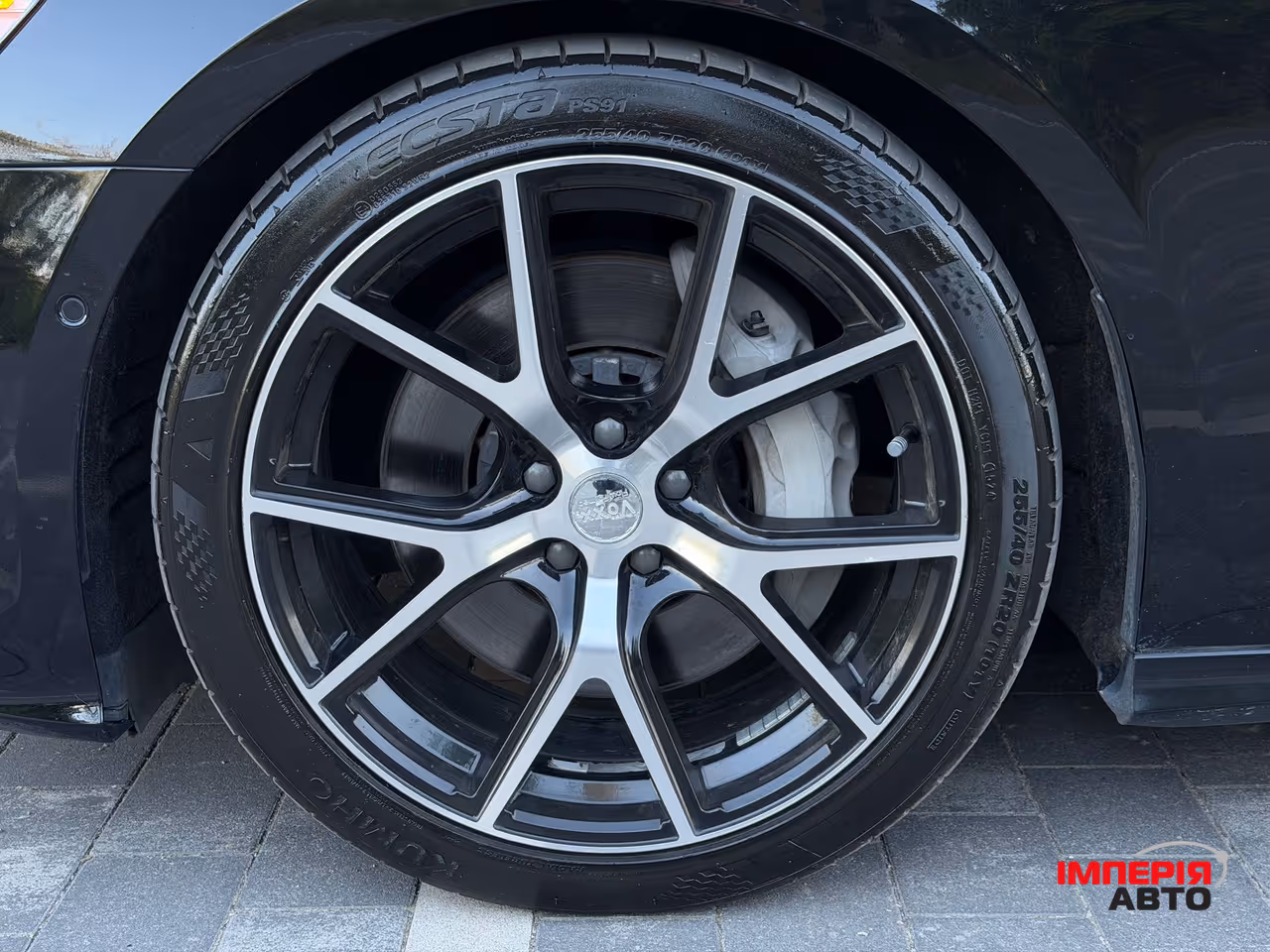 Audi A6 - фото 10
