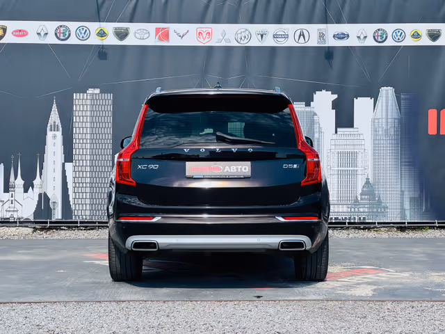 Volvo XC90 - фото 4