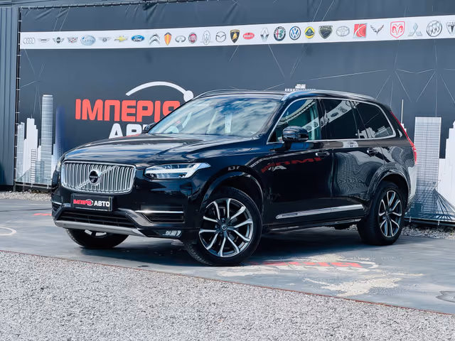 Volvo XC90 - фото 1