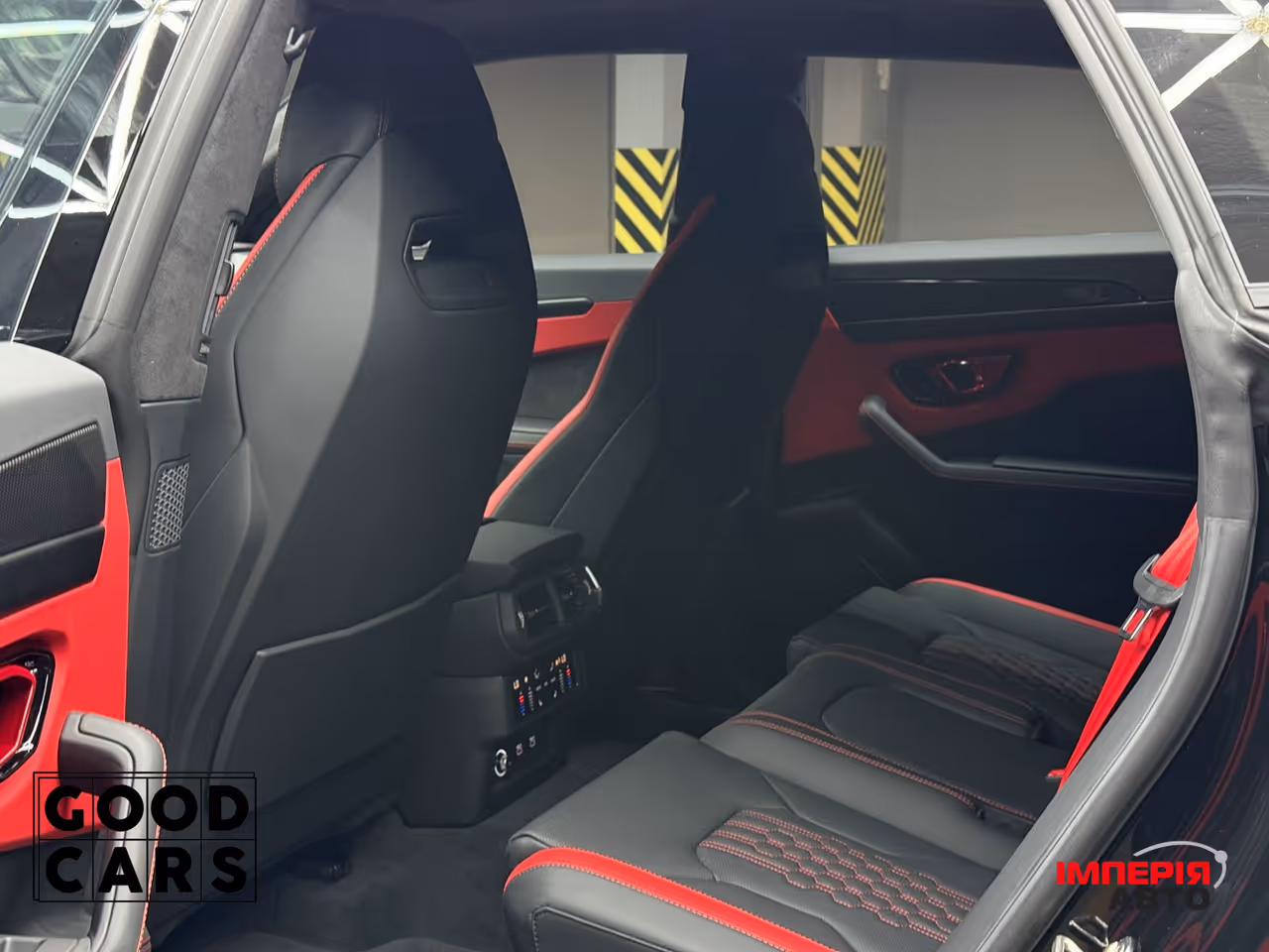 Lamborghini Urus - фото 35