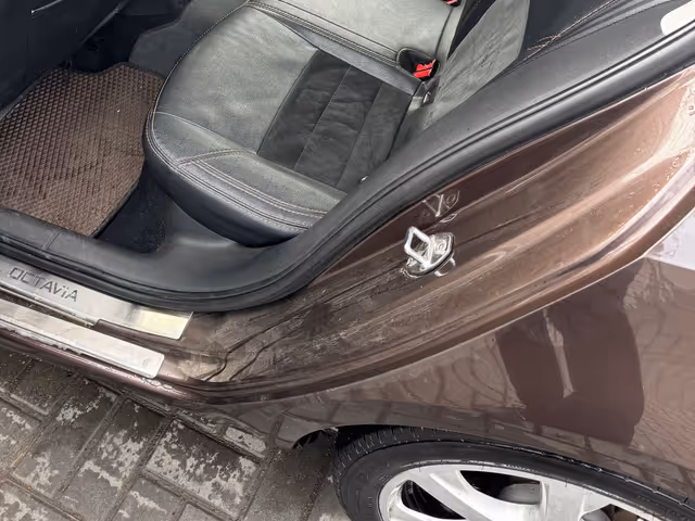 Skoda Octavia - фото 2