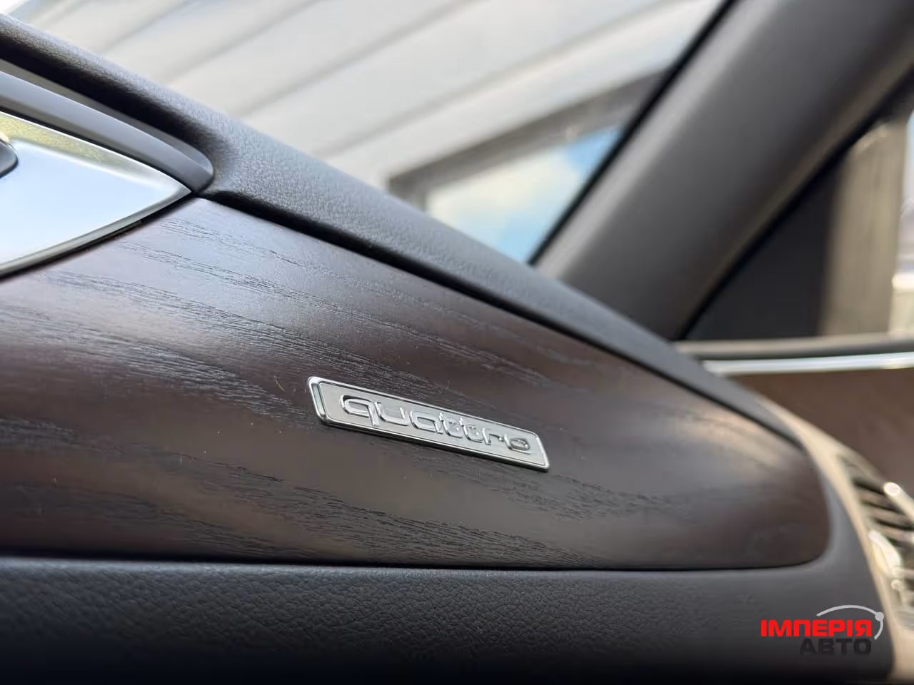 Audi A6 - фото 37