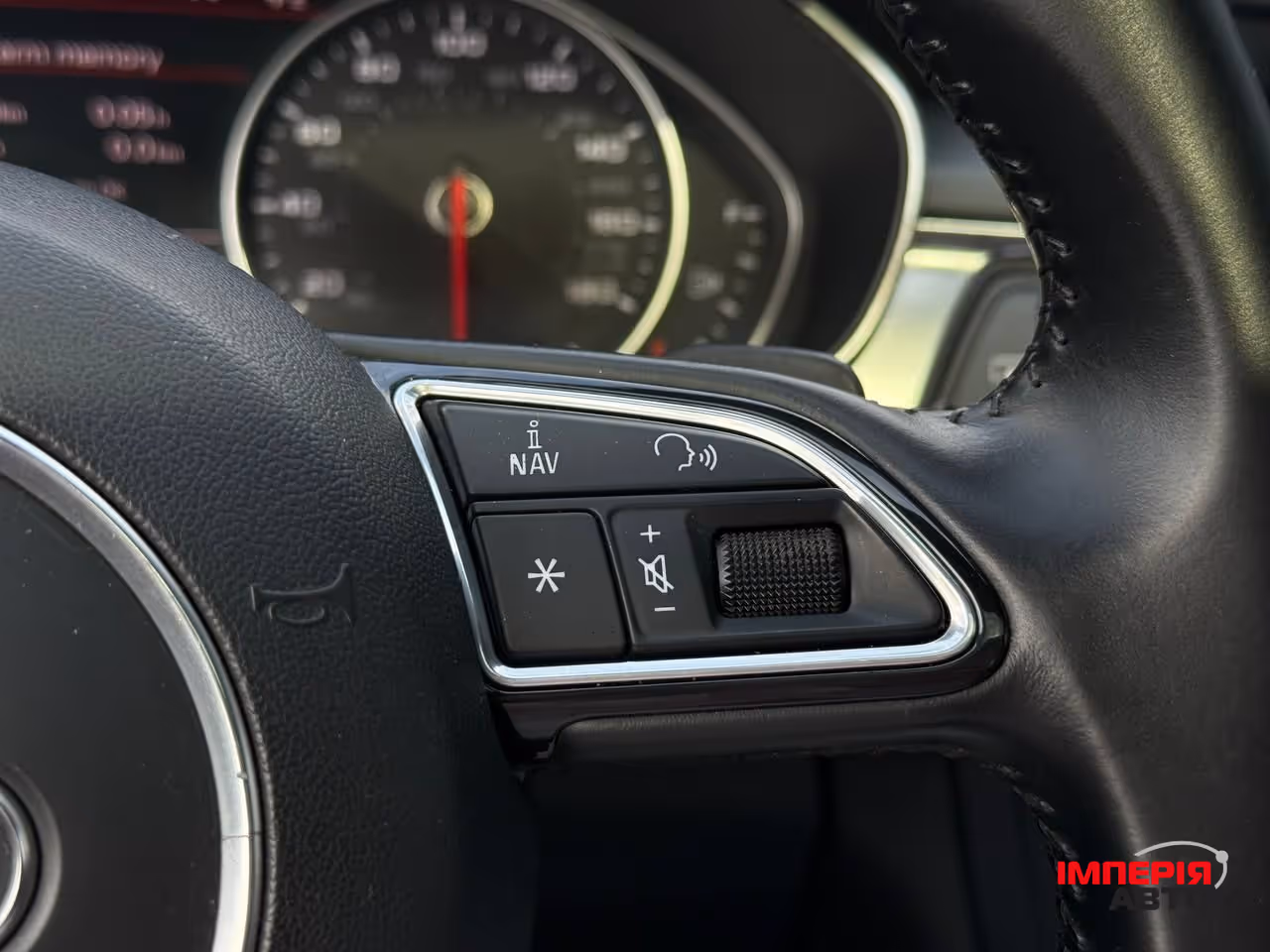 Audi A6 - фото 30
